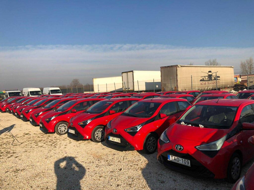 f415d746-518d-4e5a-b41a-525d2465e4fe